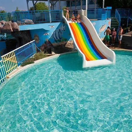 Perla Beach Holiday Club 3* Primorszko