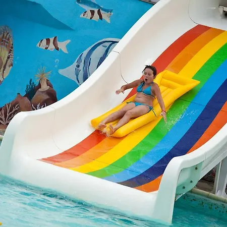 Szálloda Perla Beach Holiday Club Primorszko